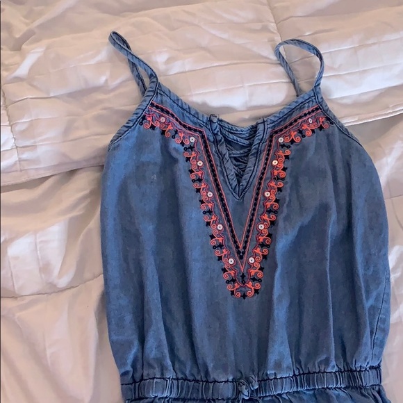 Romper - Picture 2 of 4